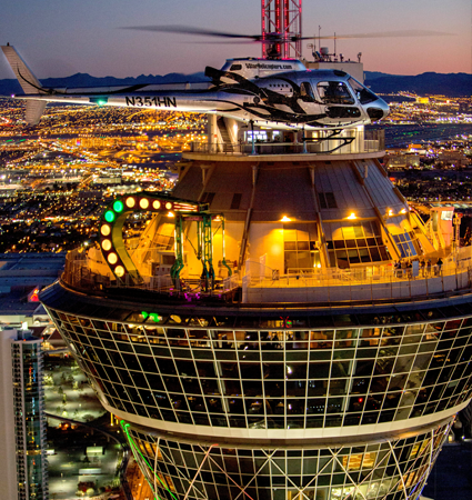 Celebrate your visit to Las Vegas with an amazing helicopter flight over the dazzling neon lights of the famous Las Vegas Strip